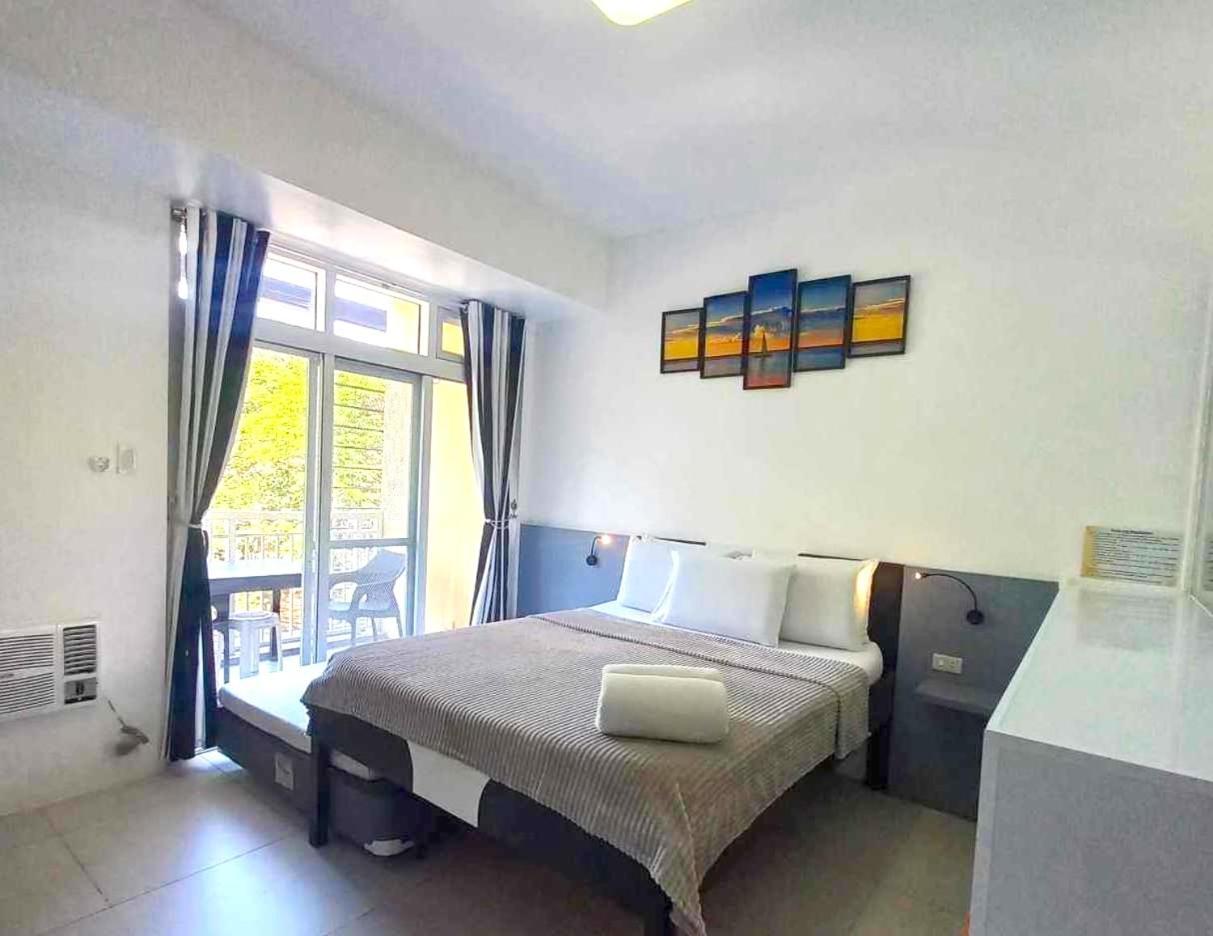 נסוגבו Beach Condos At Pico De Loro Cove - Wi-Fi & Netflix, 42-50"Tvs With Cignal Cable, Uratex Beds & Pillows, Equipped Kitchen, Balcony, Parking - Guest Registration Fee Is Not Included מראה חיצוני תמונה